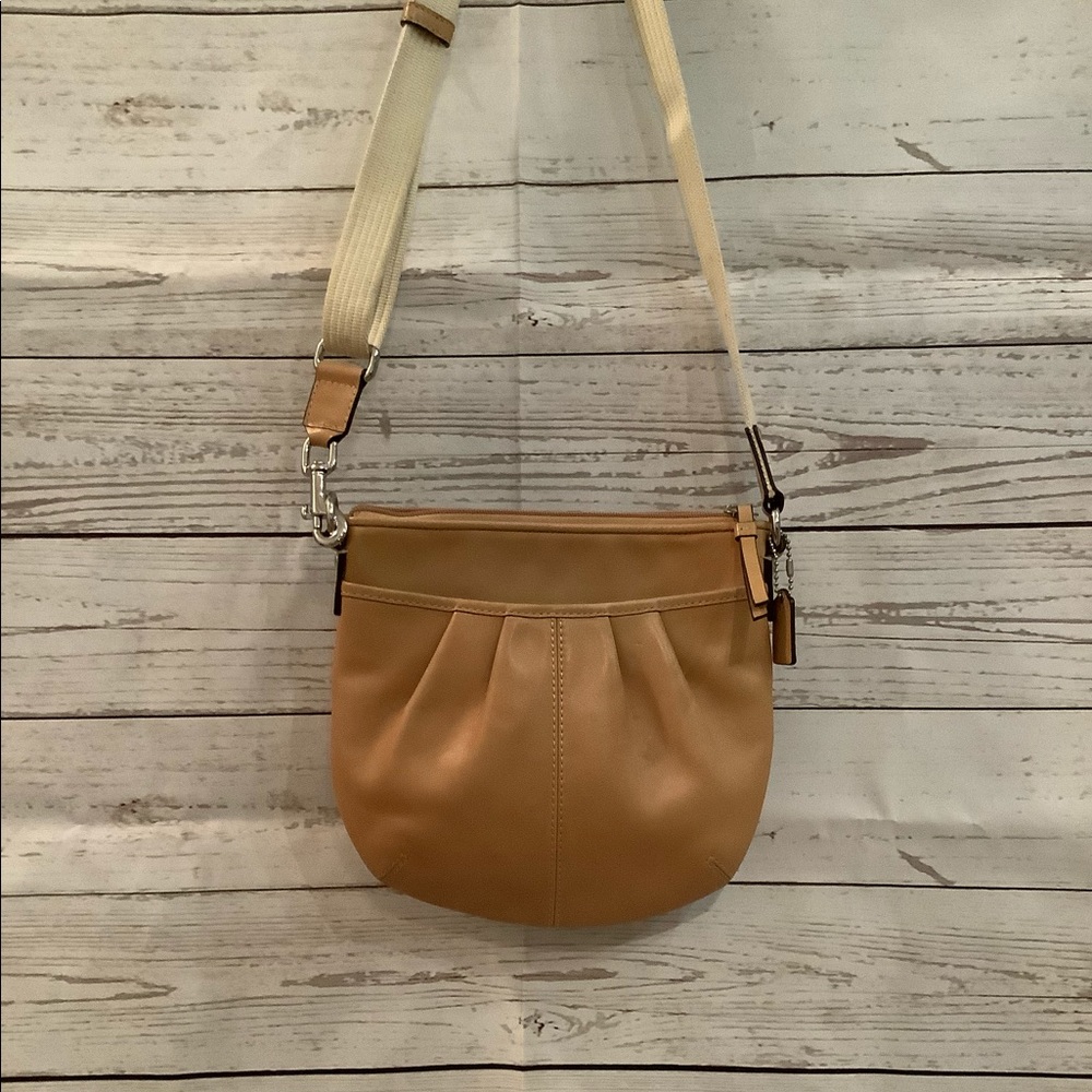 Chestnut Brown Coach Leather Crossbody Purse